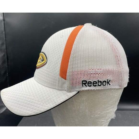 Reebok Center Ice Collection Anaheim Ducks Hat NHL Hockey Mesh Fitted Cap L/XL. - Picture 3 of 6